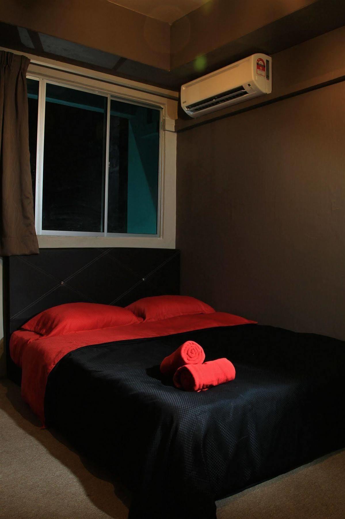 THE ROOM @ zishi Kota Bharu Buitenkant foto